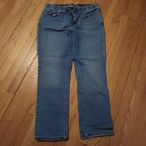 Levi jeans